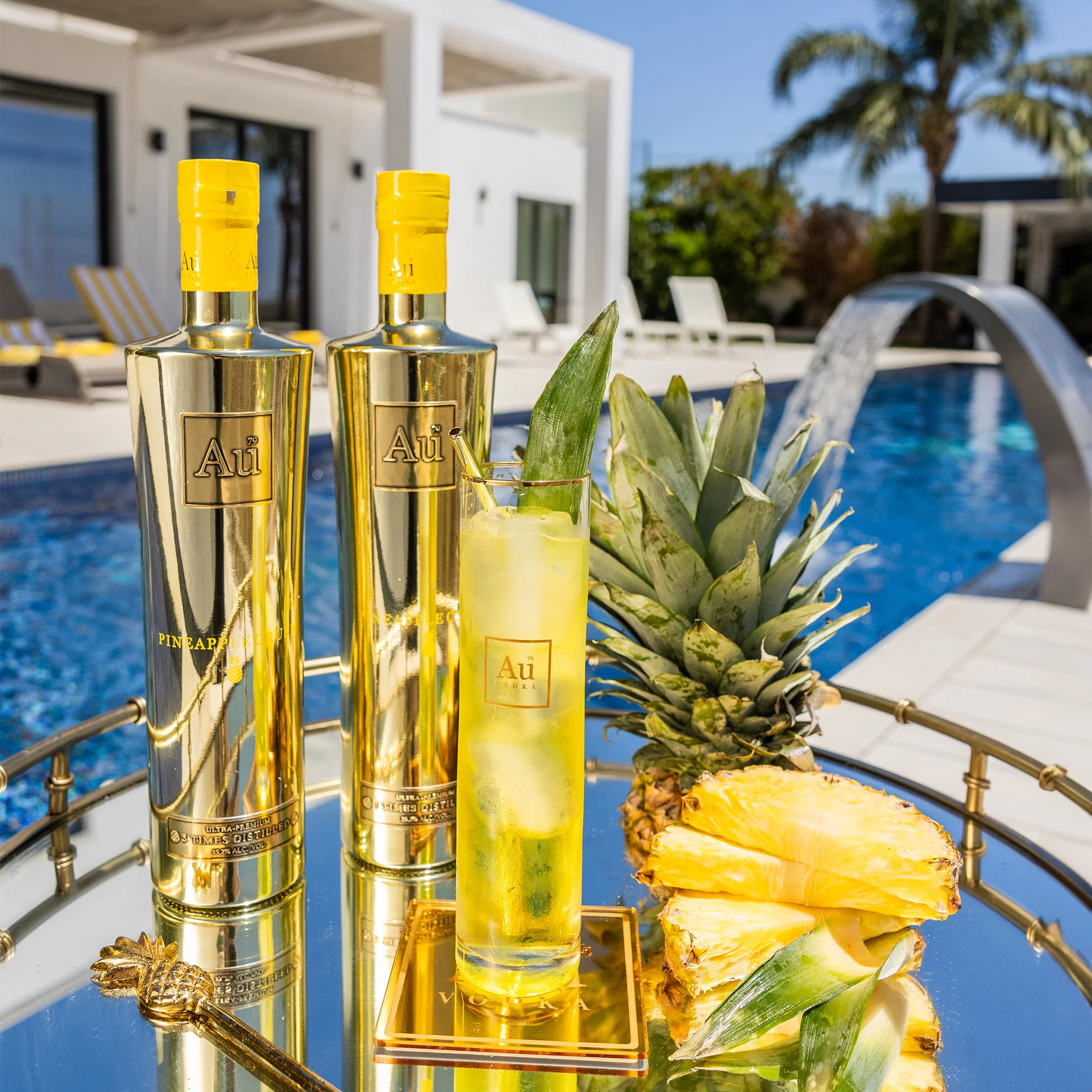 Au Vodka Pineapple Crush 700ml - Image 3